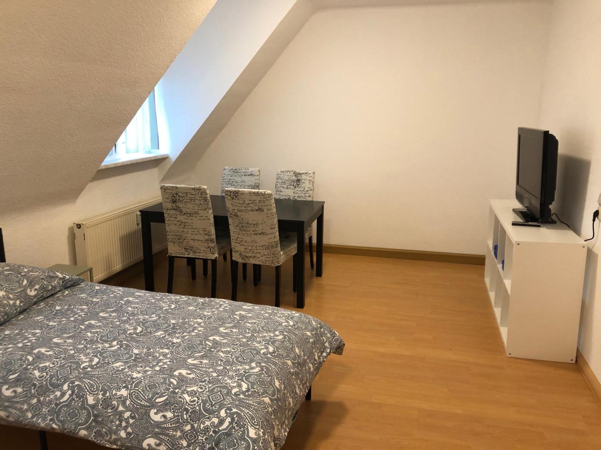 Ferienwohnung Monteurzimmer Haus Arnstadt Bagian luar foto